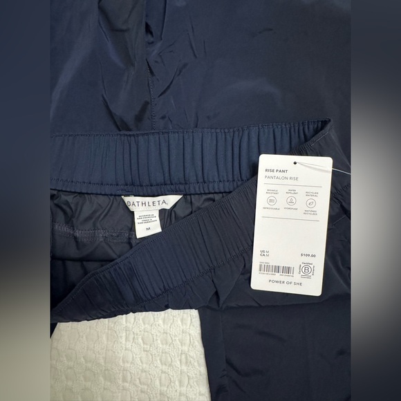 Athleta Rise Pant NWT in Navy - Picture 8 of 12